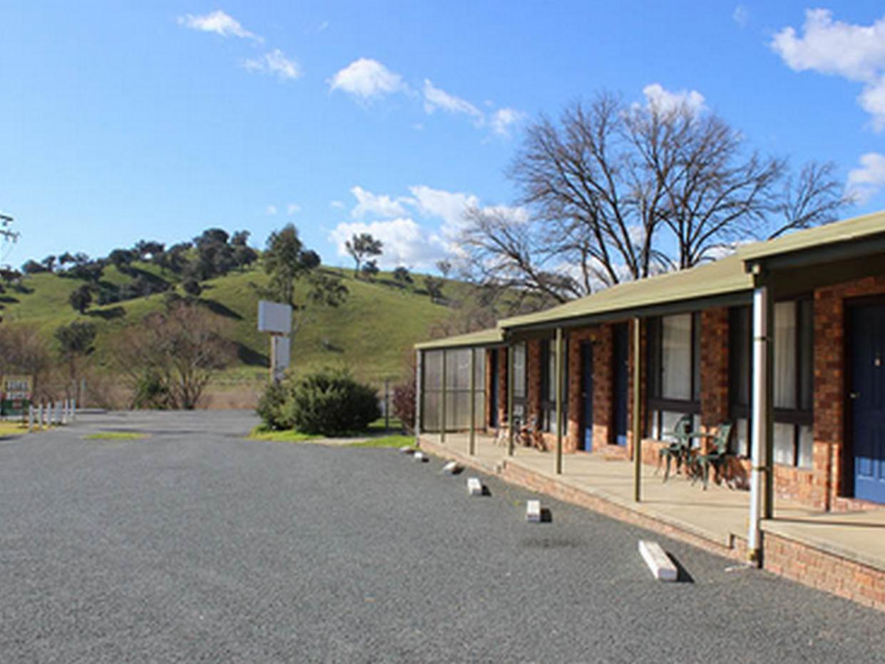 Woomargama Motel Dış mekan fotoğraf
